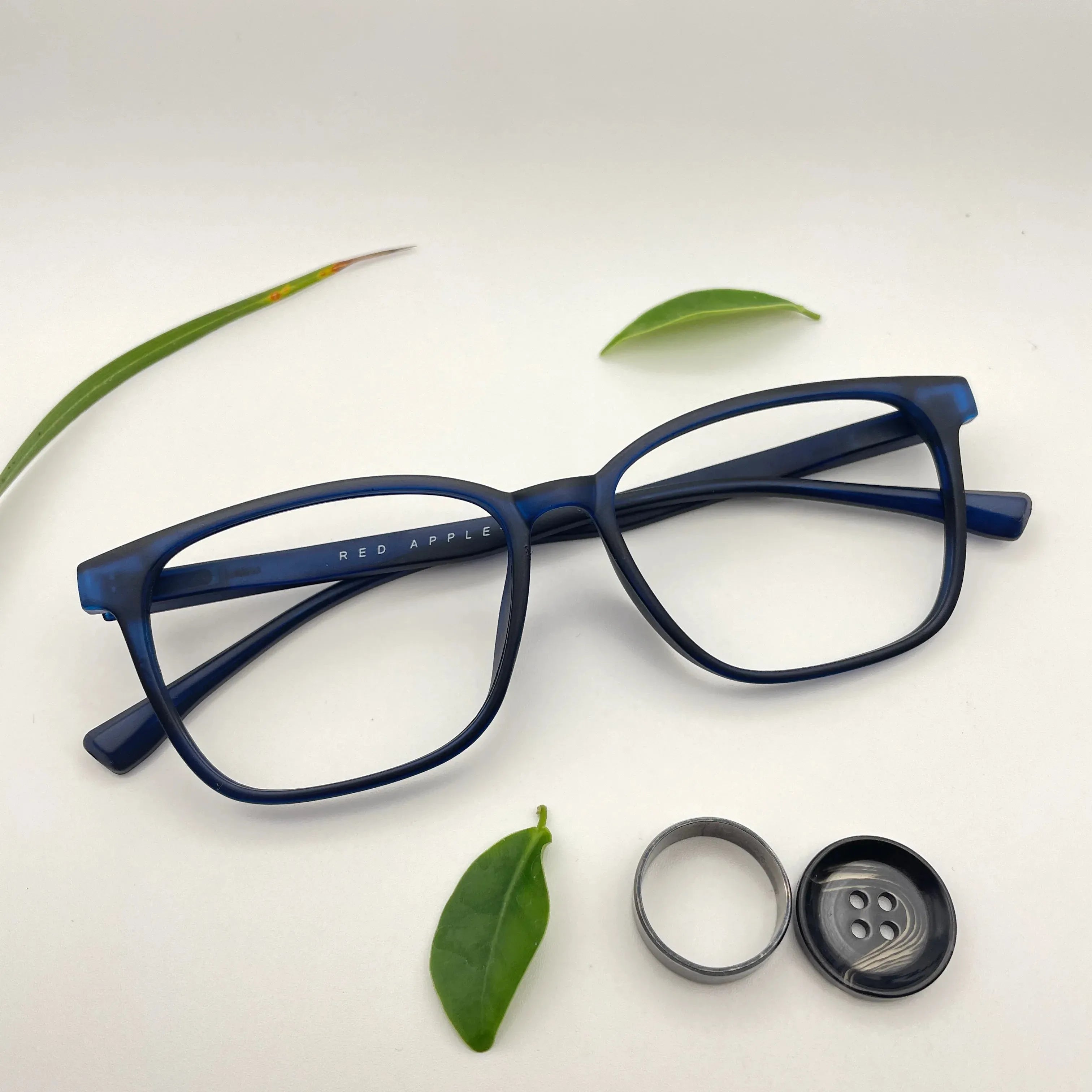 Stone - navy - Simple Specs