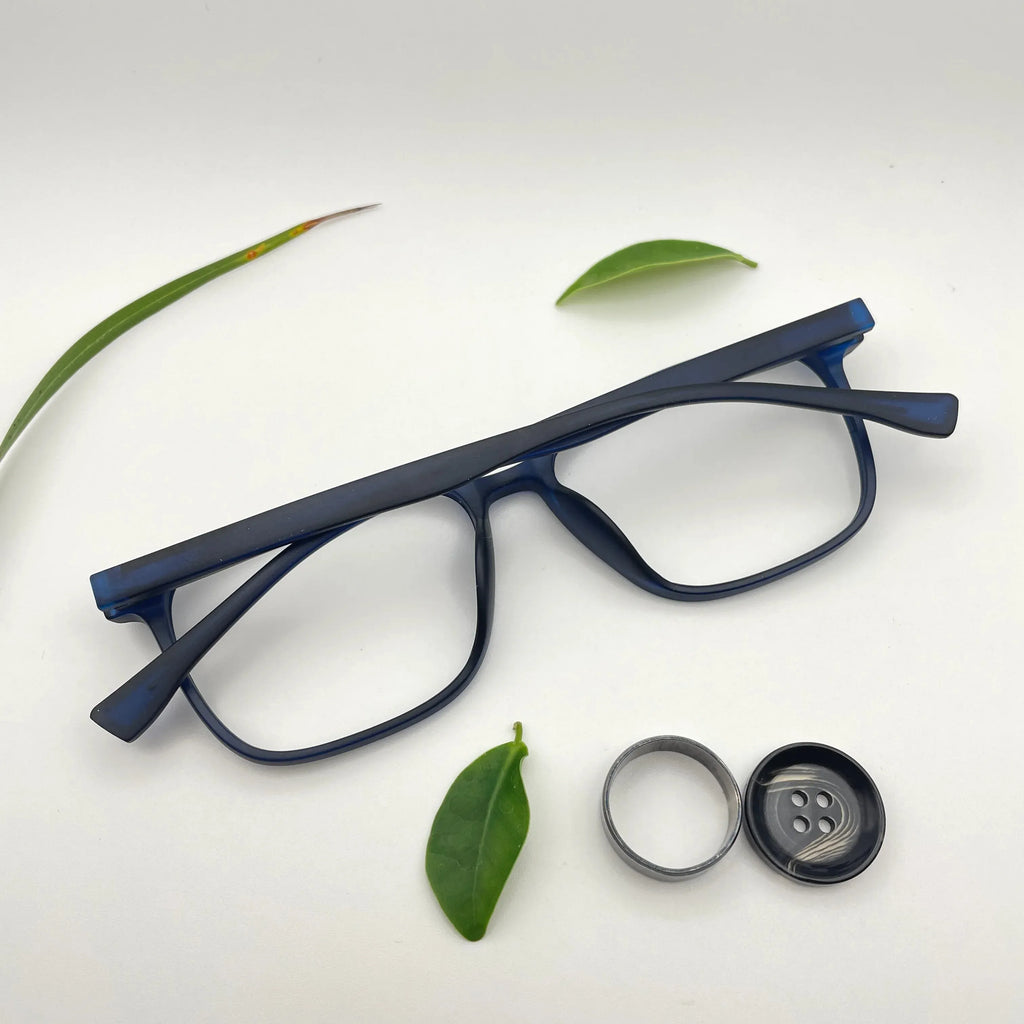 Stone - navy - Simple Specs