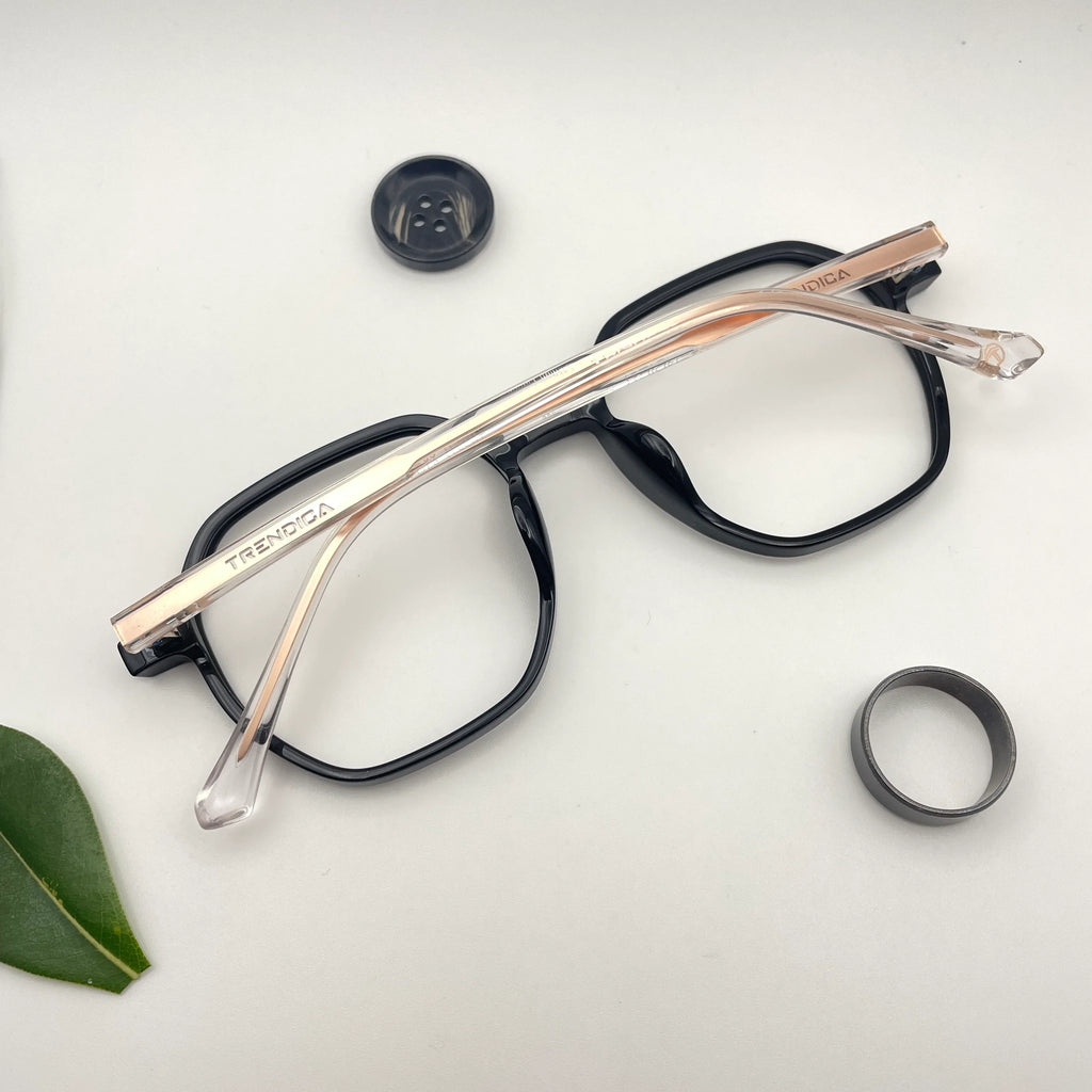 Tavyn - Simple Specs