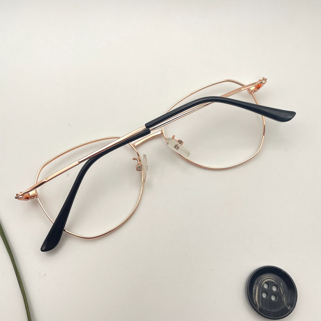 Zelvo - Simple Specs