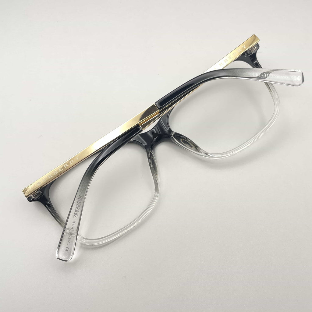 Burberry - Black