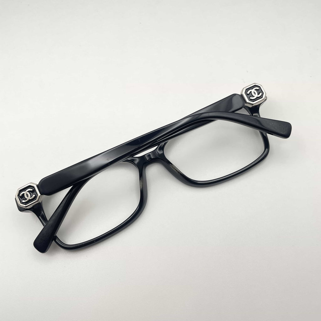 CHANEL (Acetate)